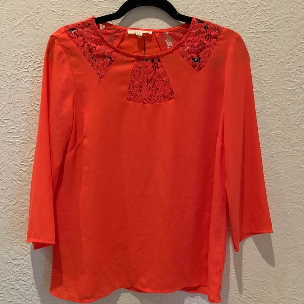 Lelis Lace Detail Blouse